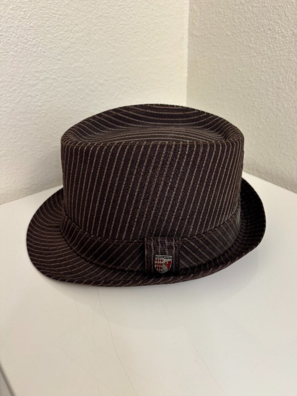 CASSEL GOORIN Hat Brown With Pin Stripe Fedora - Size Large